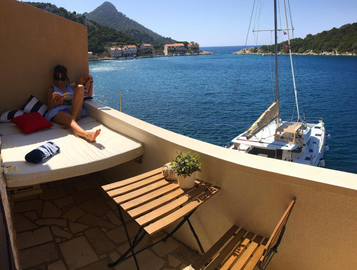Accommodation Triton Lastovo Eksteriør billede