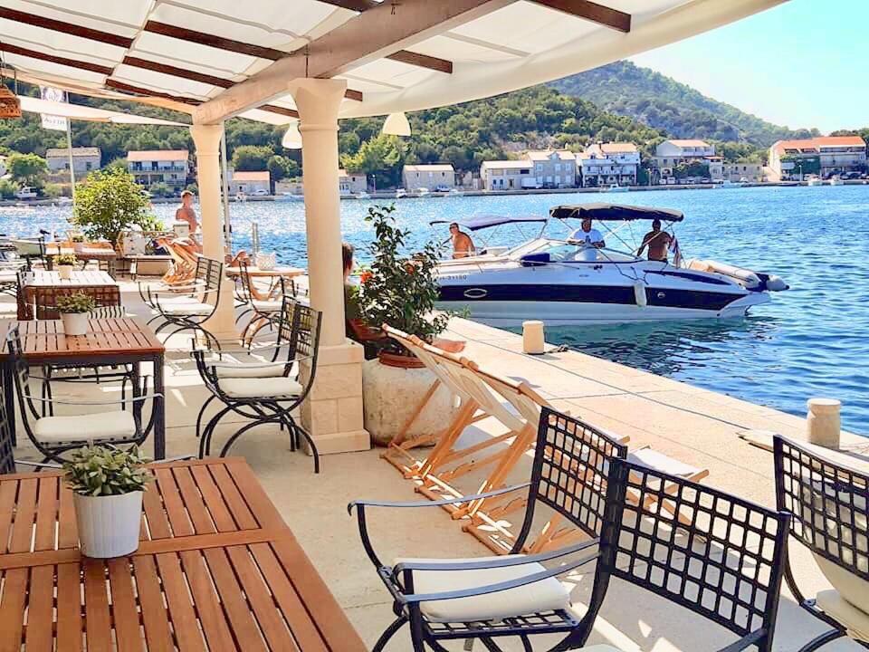 Accommodation Triton Lastovo Eksteriør billede